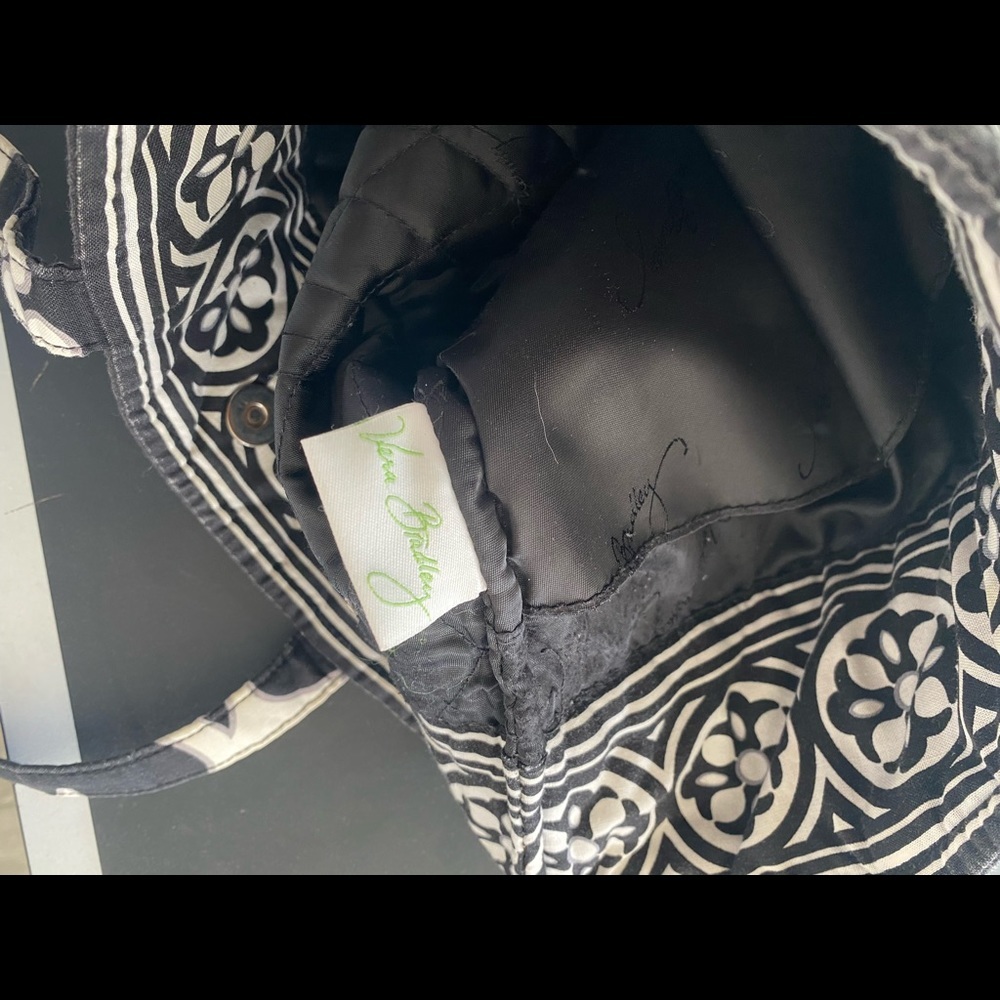 Vera Bradley Bag - Picture 4 of 6